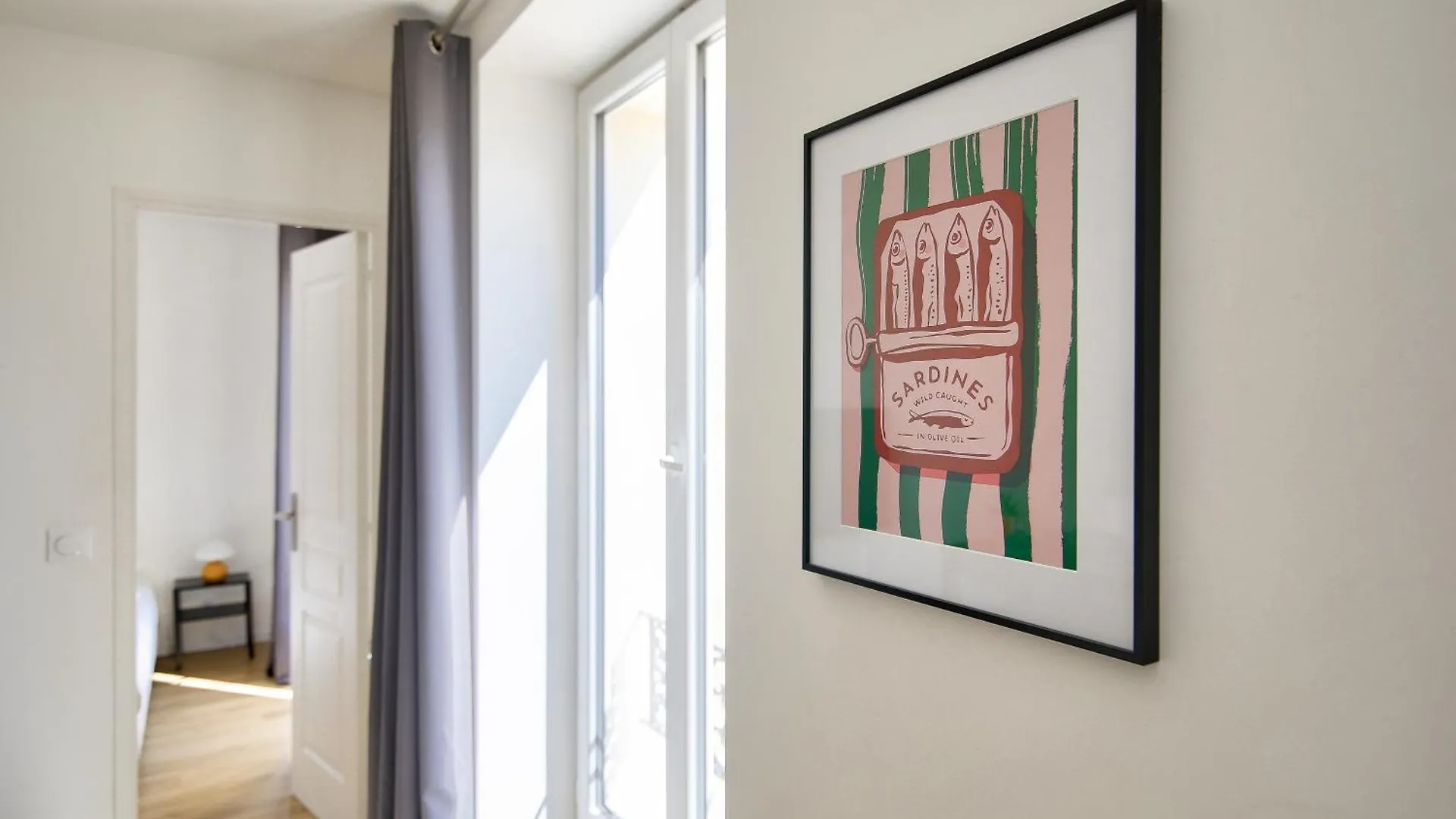 Residence Paris Ivry House 0*, Ивры-Сур-Сеине