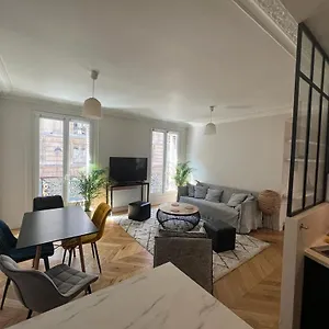  Apartament De
