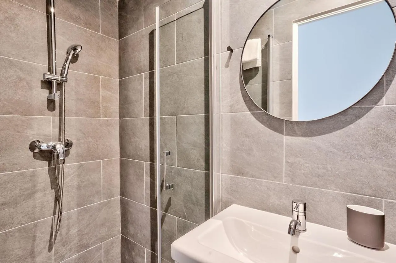 Residence Paris Ivry House